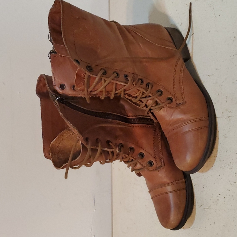 Steve Madden boots
